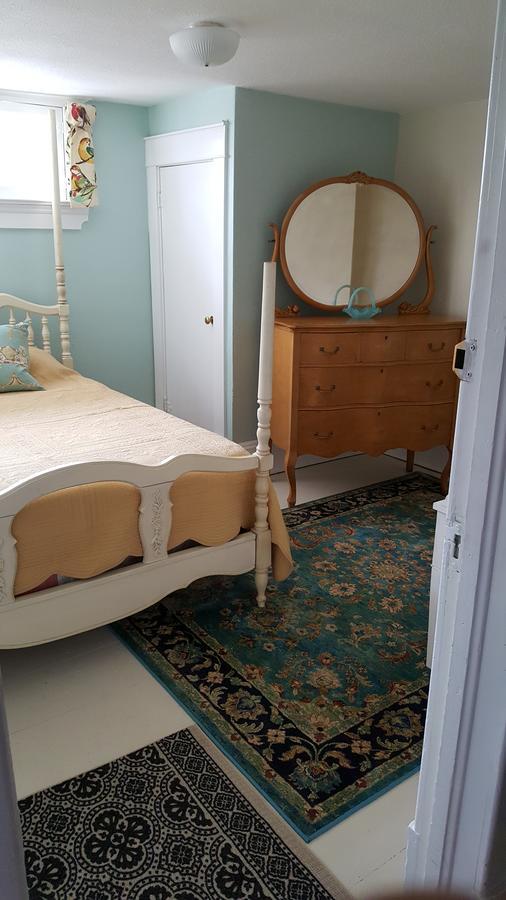 Apple Country Inn Уеначи Екстериор снимка