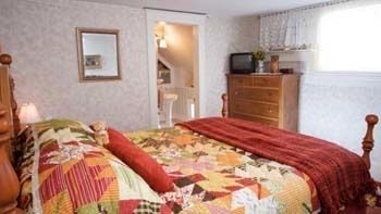 Apple Country Inn Уеначи Екстериор снимка
